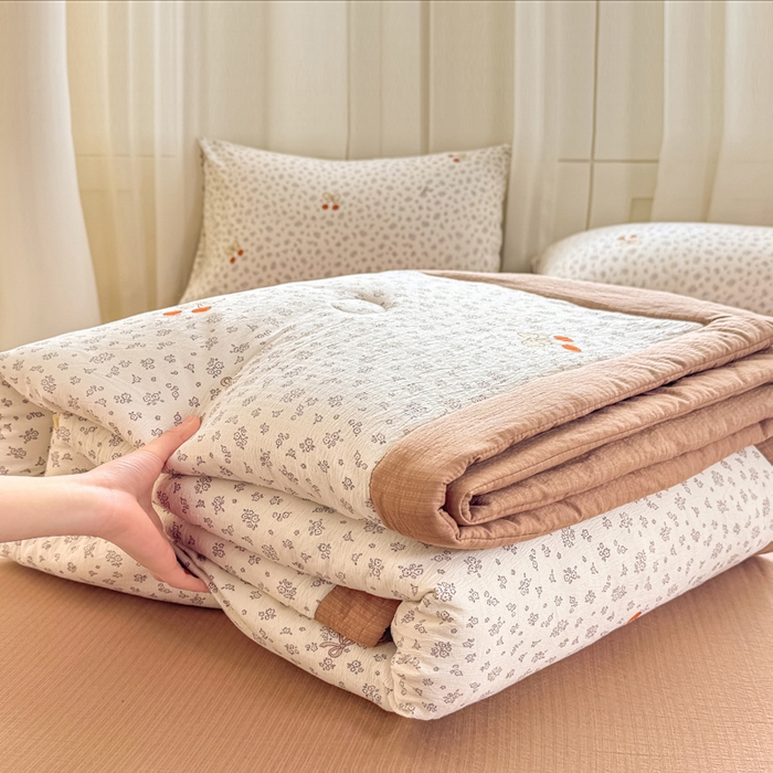 91家纺网 家纺一手货源 找家纺 家喜爱 2026年新款双层皱皱纱新疆棉花夏被夏凉被空调被【可开专票  普票】 樱桃碎碎念