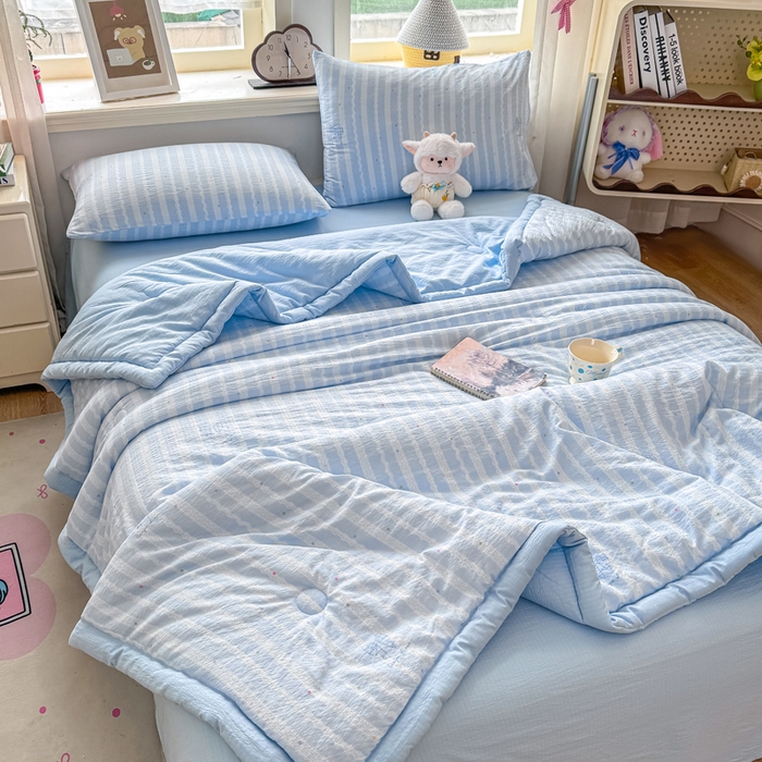 91家纺网 家纺一手货源 找家纺 家喜爱 2026年新款双层皱皱纱新疆棉花夏被夏凉被空调被【可开专票  普票】 海盐蝴蝶结