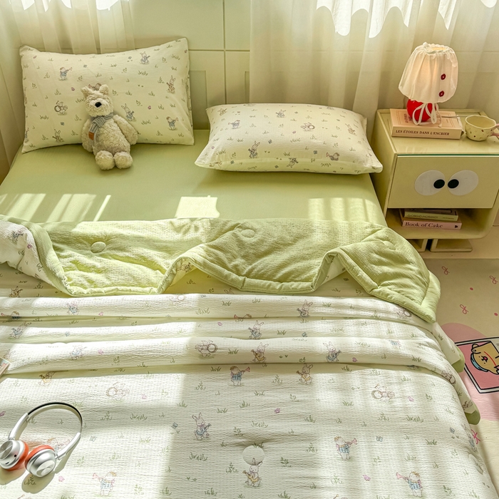 91家纺网 家纺一手货源 找家纺 家喜爱 2026年新款双层皱皱纱新疆棉花夏被夏凉被空调被【可开专票  普票】 绿野迷踪