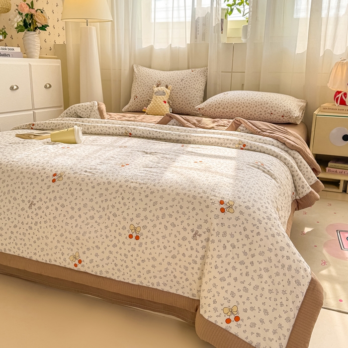 91家纺网 家纺一手货源 找家纺 家喜爱 2026年新款双层皱皱纱新疆棉花夏被夏凉被空调被【可开专票  普票】 樱桃碎碎念