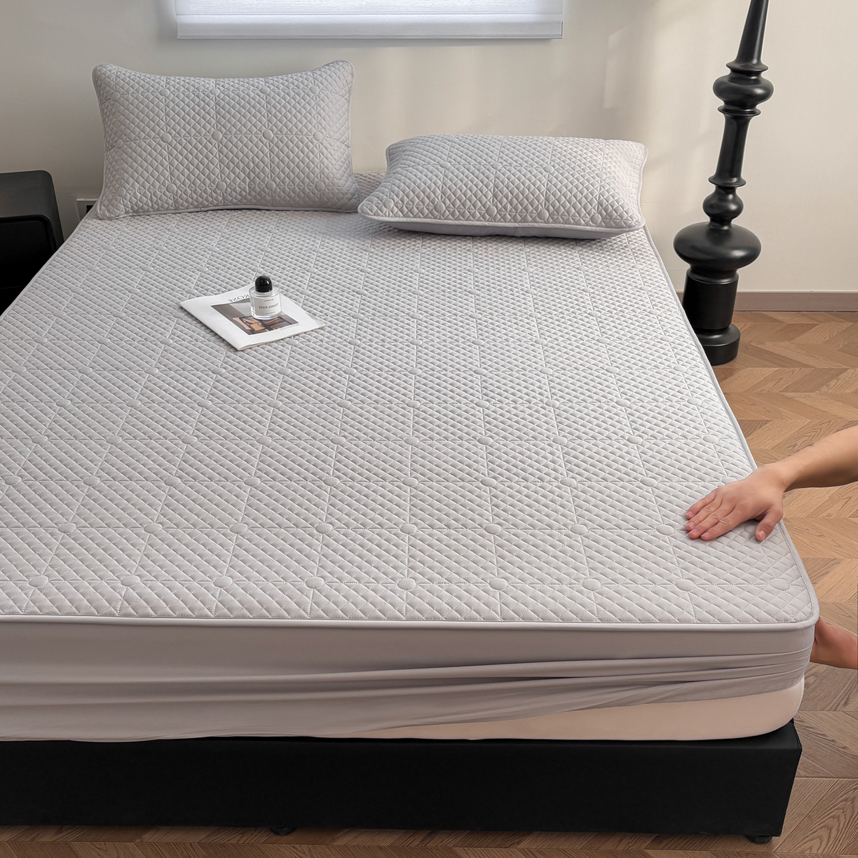 91家纺网 家纺一手货源 找家纺 居眠 2026新款全棉夹棉棋盘格床笠 棋盘格-星灰