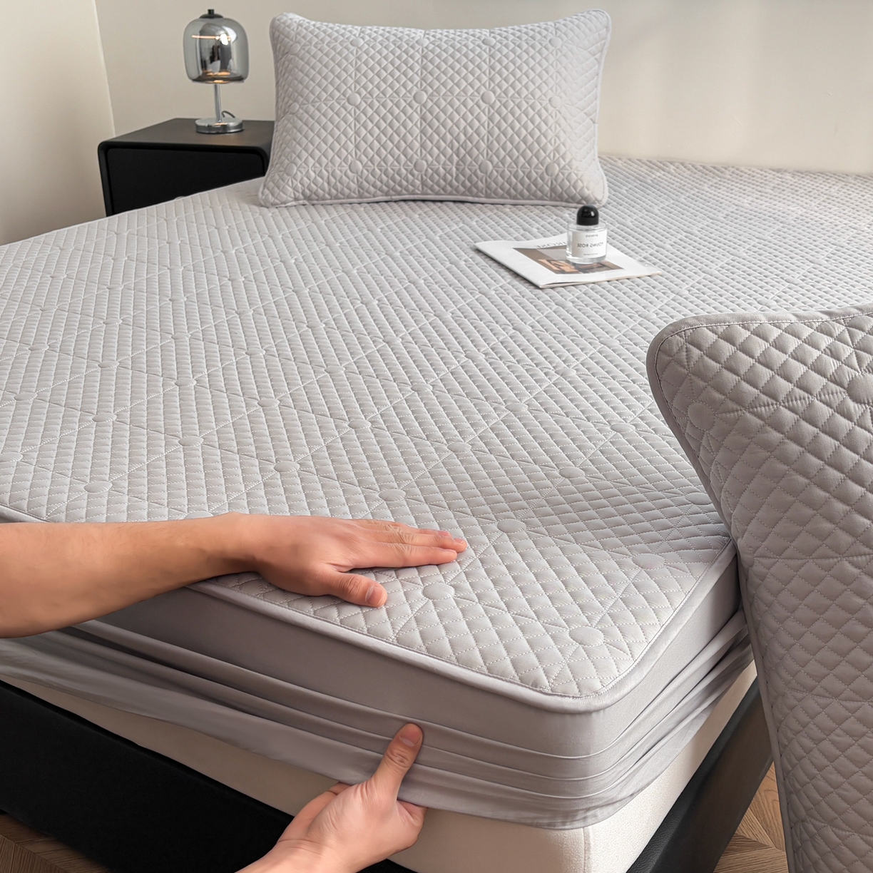 91家纺网 家纺一手货源 找家纺 居眠 2026新款全棉夹棉棋盘格床笠 棋盘格-星灰