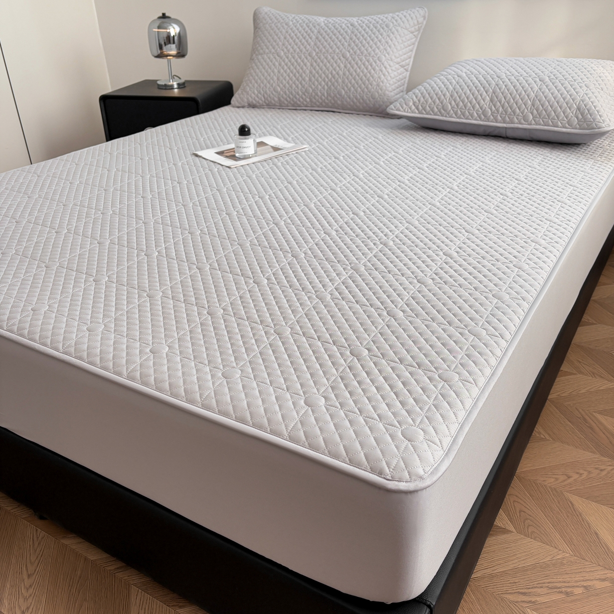 91家纺网 家纺一手货源 找家纺 居眠 2026新款全棉夹棉棋盘格床笠 棋盘格-星灰