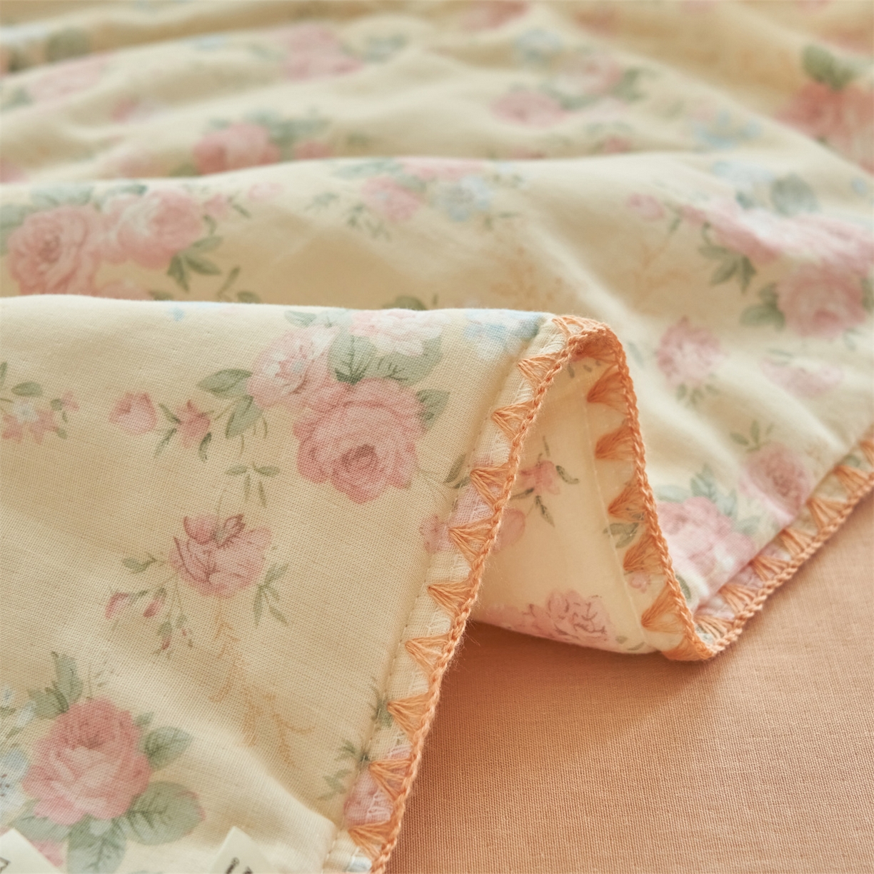 91家纺网 家纺一手货源 找家纺 （总）恬思语家纺 2026春夏全棉双层纱棉花夏被空调被夏凉被四件套贝壳边系列