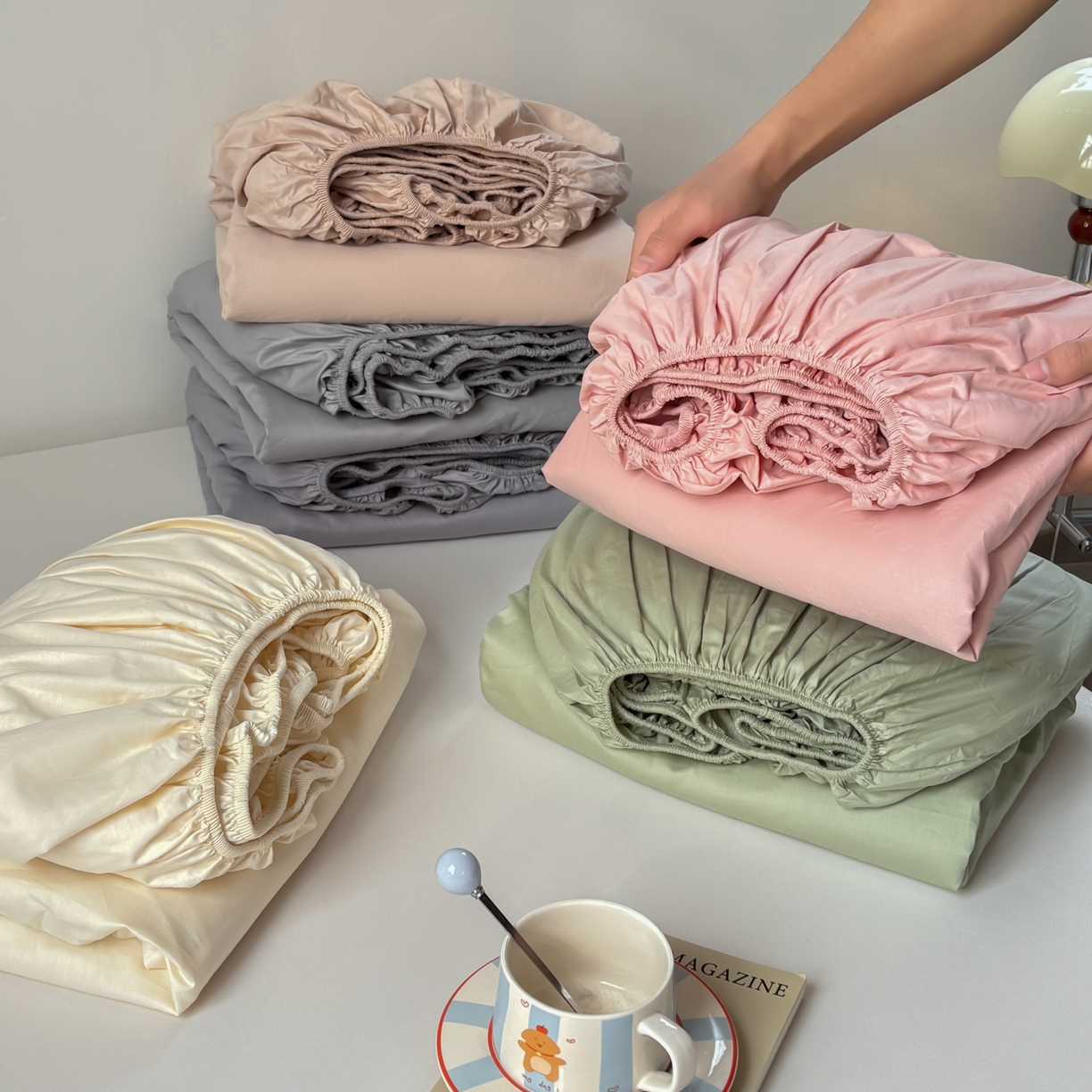 91家纺网 家纺一手货源 找家纺 居眠 2026新款全棉单层米乐熊床笠 组合叠拍