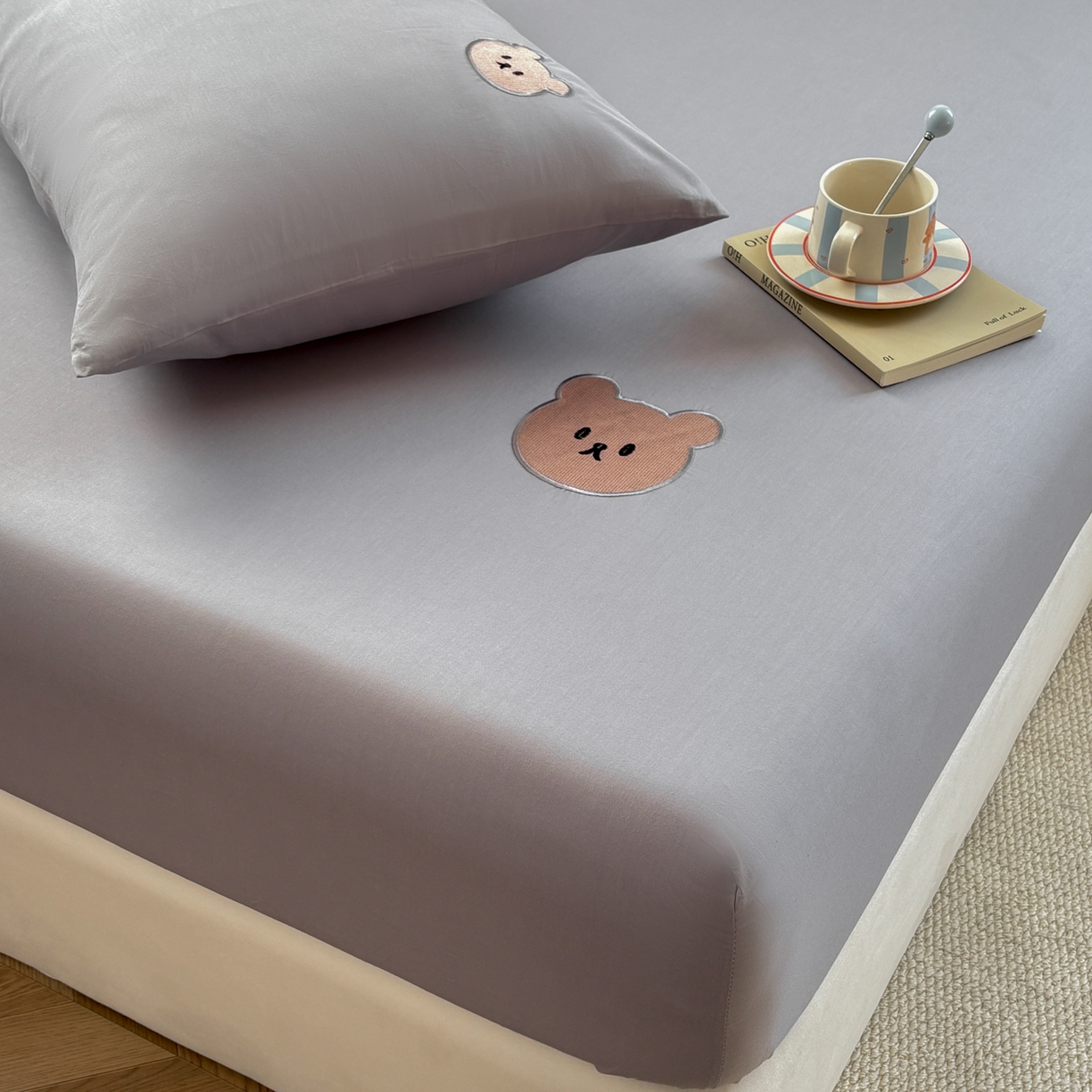 91家纺网 家纺一手货源 找家纺 居眠 2026新款全棉单层米乐熊床笠 米乐熊-灰色