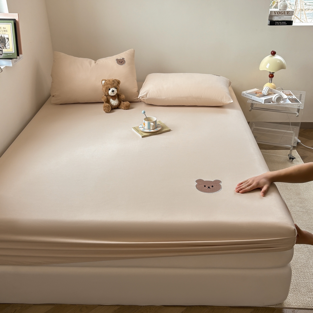 91家纺网 家纺一手货源 找家纺 居眠 2026新款全棉单层米乐熊床笠 米乐熊-卡其