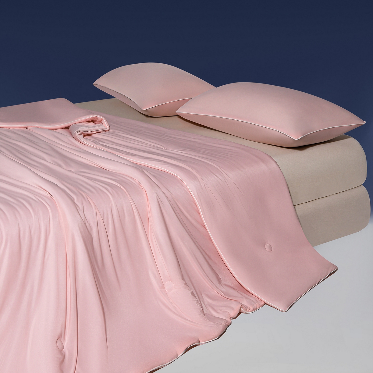 91家纺网 家纺一手货源 找家纺 斯尔顿 2026新款纯色凉感冰丝夏被夏凉被夏季深睡眠可水洗四周踩棉 不跑棉 菊雾粉