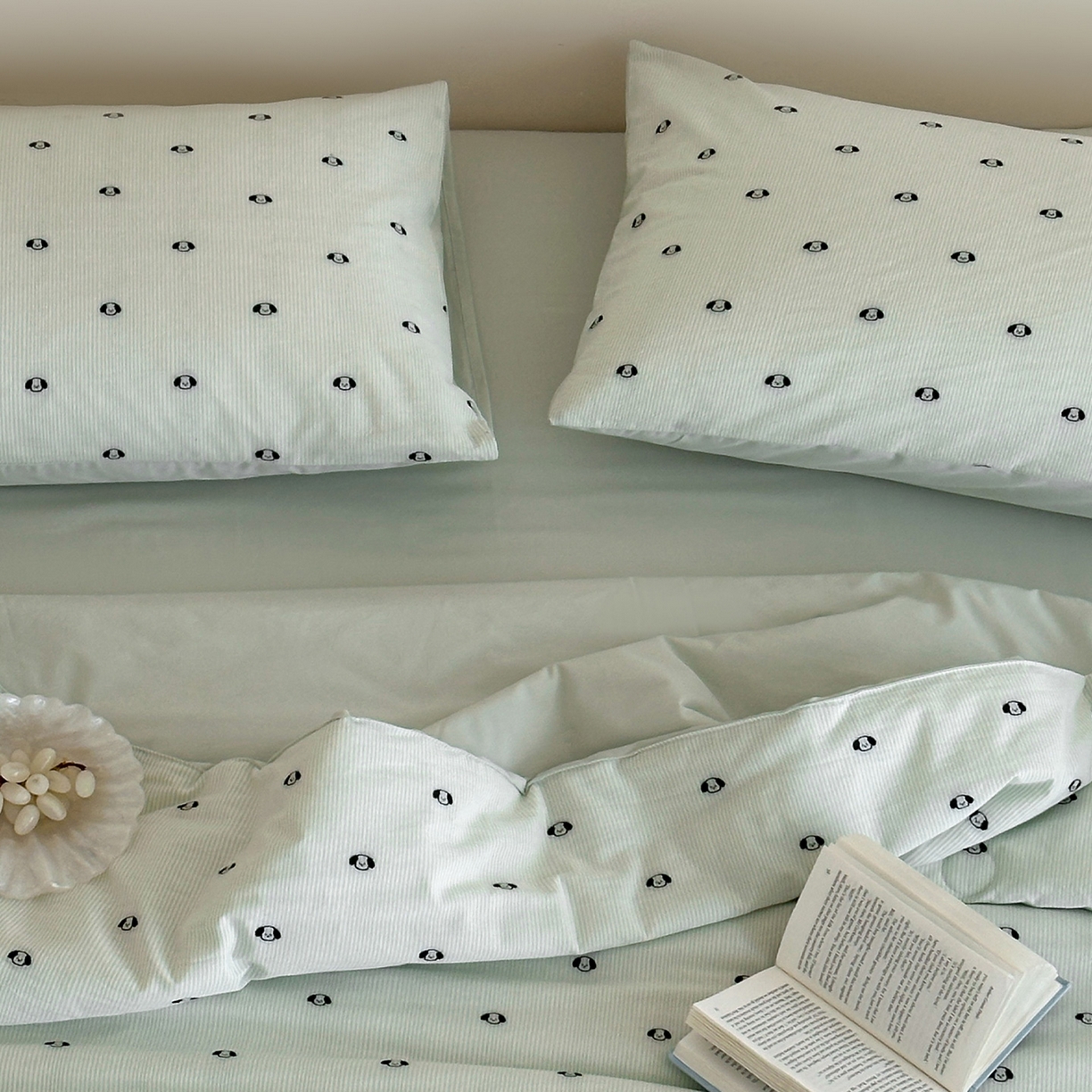 91家纺网 家纺一手货源 找家纺 一加一 2026新款A类全棉水洗立体提花大豆夏被四件套-织光萌宠 棉织小狗-绿