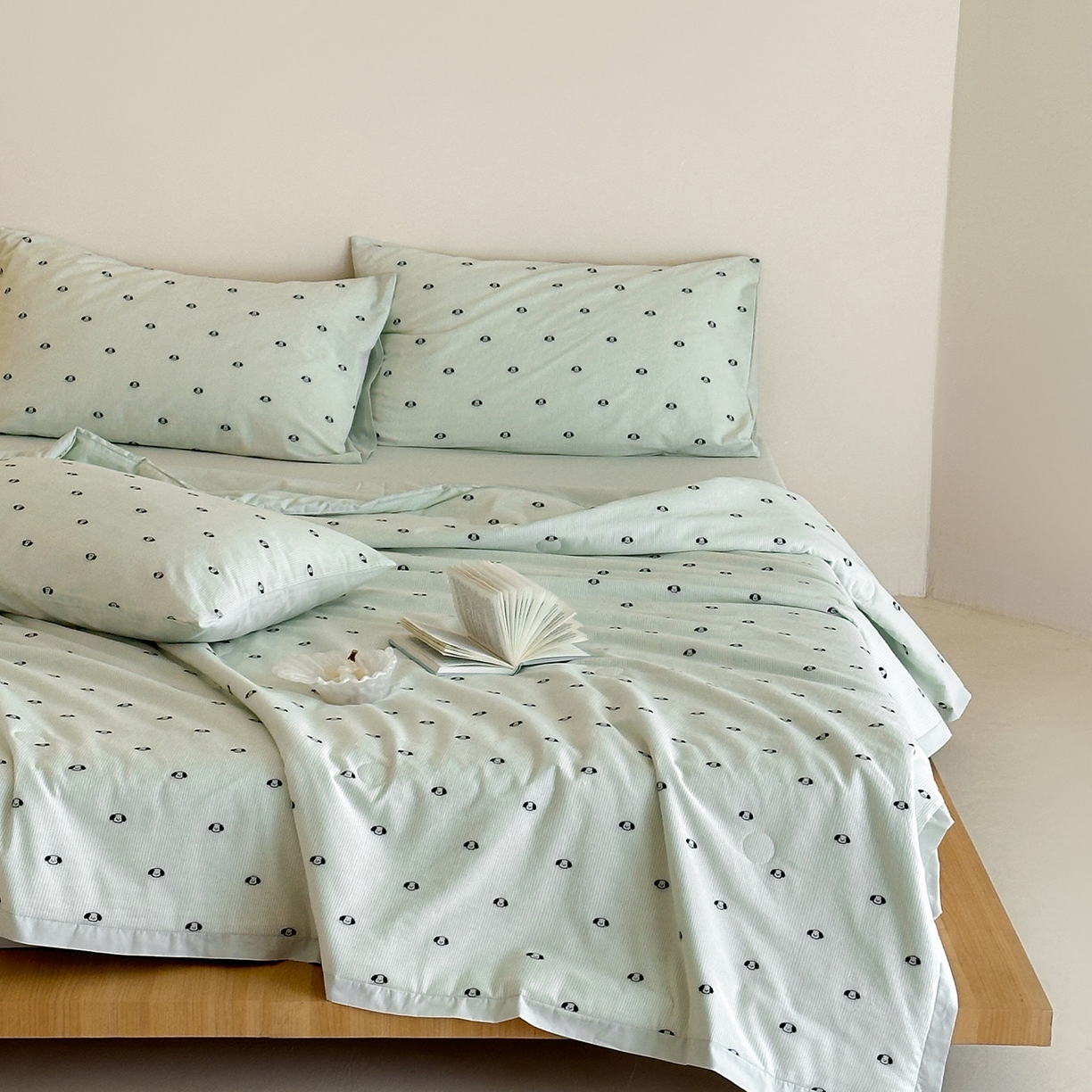 91家纺网 家纺一手货源 找家纺 一加一 2026新款A类全棉水洗立体提花大豆夏被四件套-织光萌宠 棉织小狗-绿