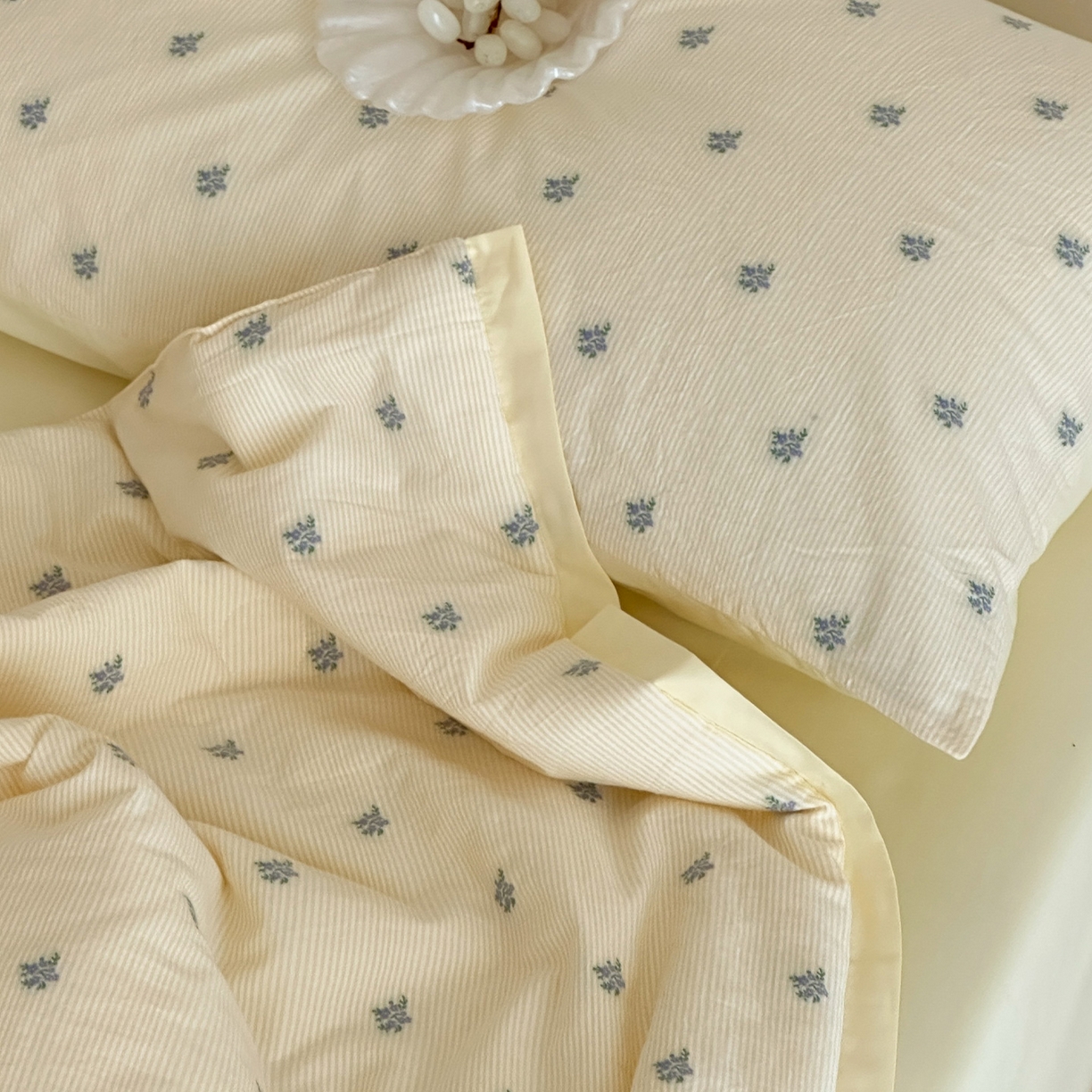 91家纺网 家纺一手货源 找家纺 一加一 2026新款A类全棉水洗立体提花大豆夏被四件套-织光萌宠 棉织花-米