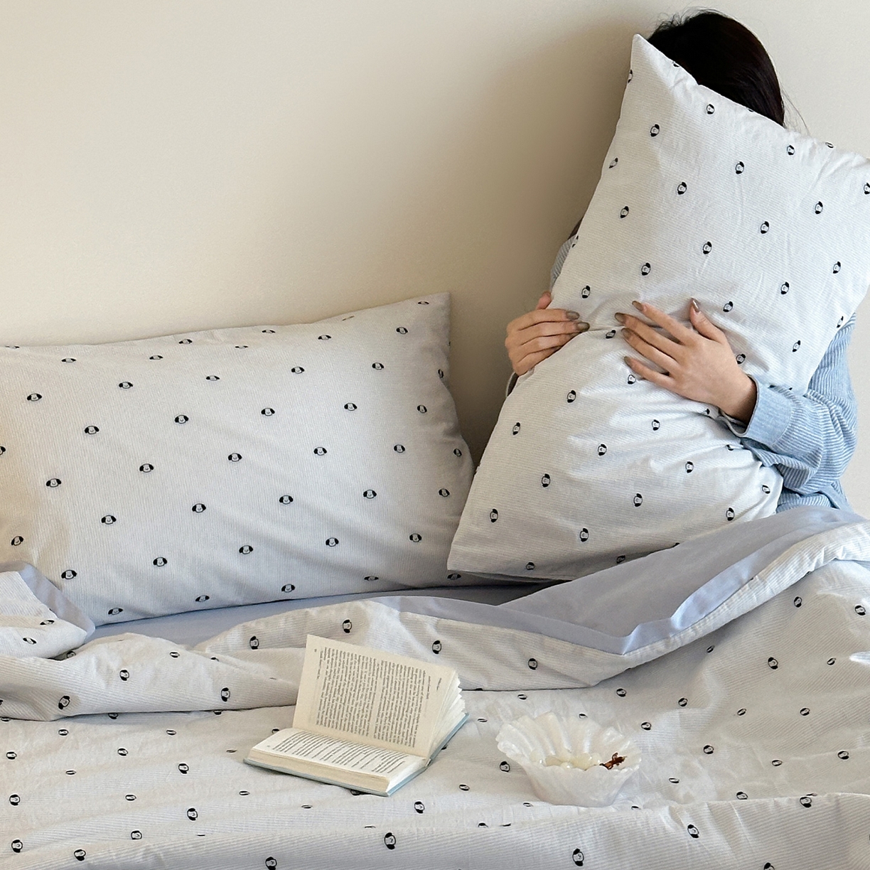 91家纺网 家纺一手货源 找家纺 一加一 2026新款A类全棉水洗立体提花大豆夏被四件套-织光萌宠 棉织小狗-蓝