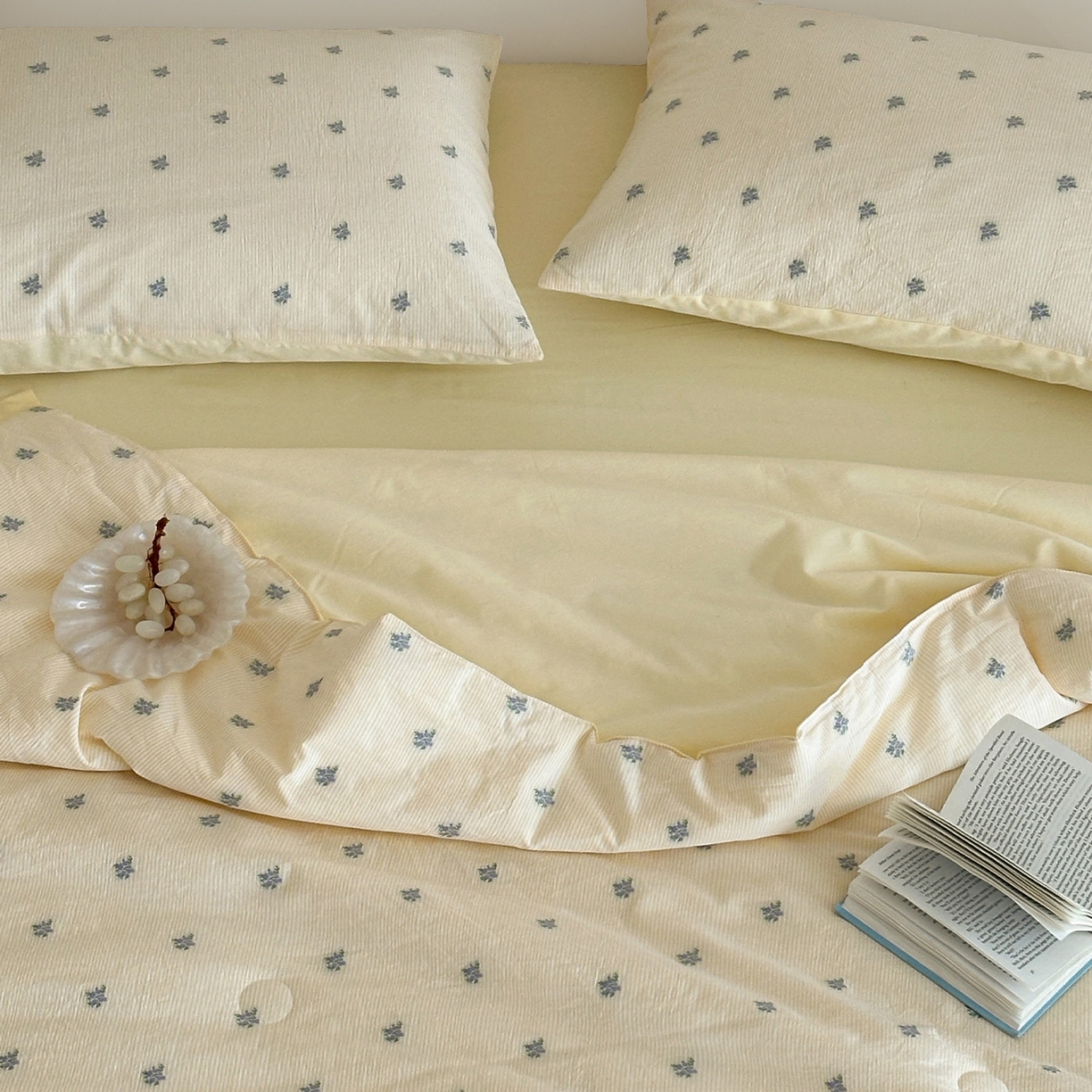 91家纺网 家纺一手货源 找家纺 一加一 2026新款A类全棉水洗立体提花大豆夏被四件套-织光萌宠 棉织花-米