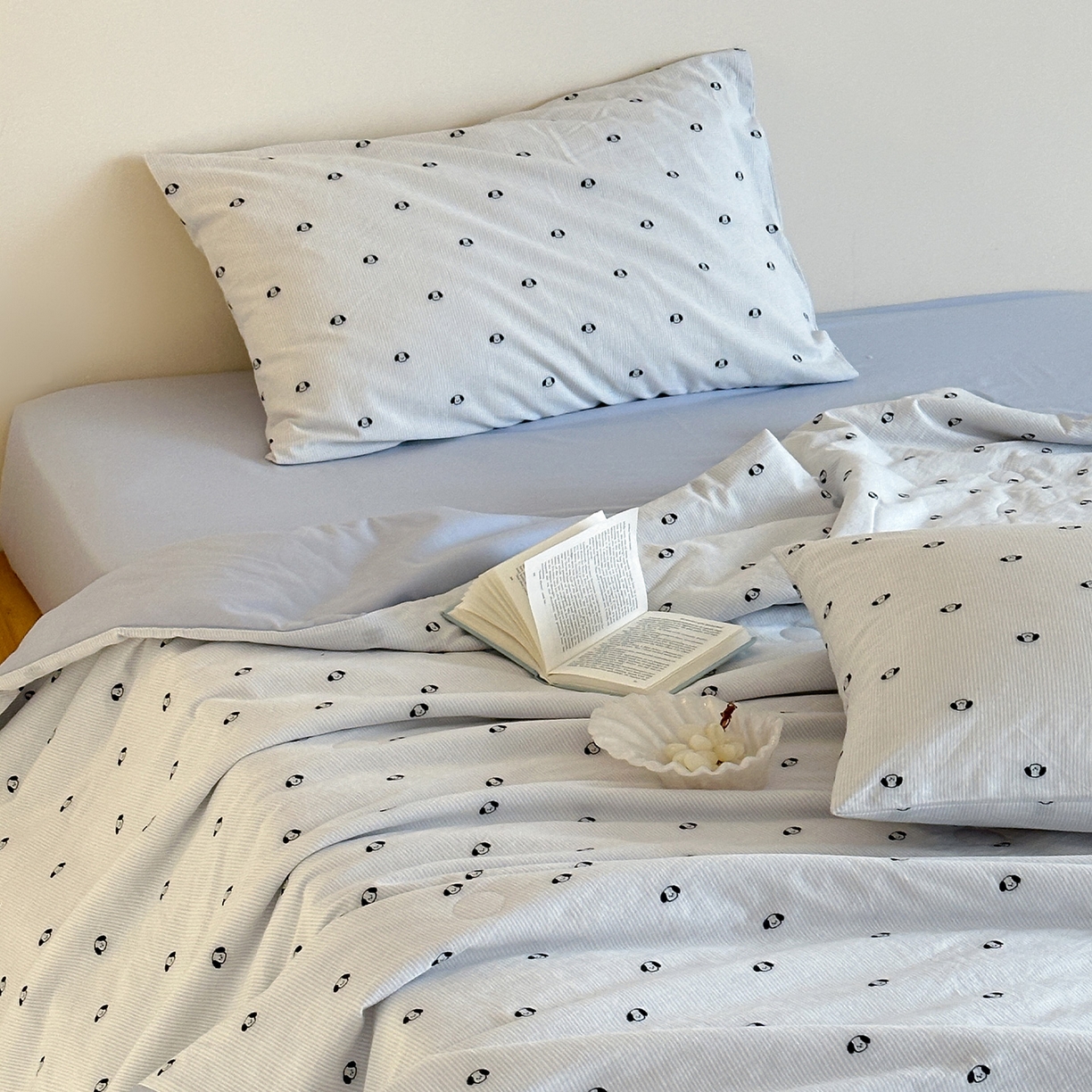 91家纺网 家纺一手货源 找家纺 一加一 2026新款A类全棉水洗立体提花大豆夏被四件套-织光萌宠 棉织小狗-蓝