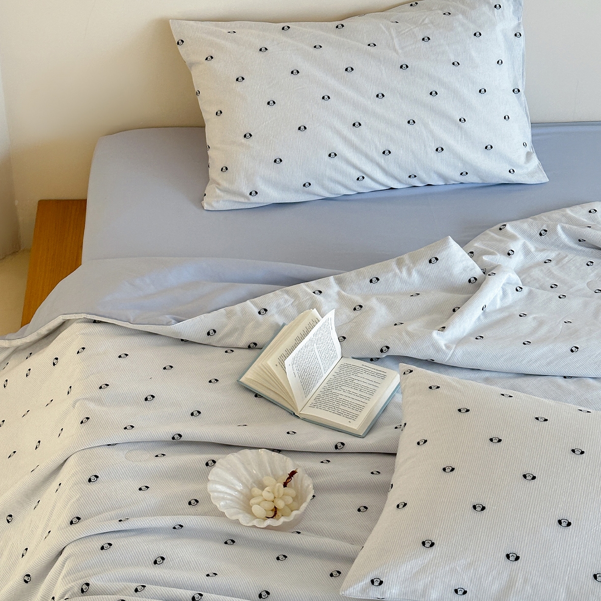 91家纺网 家纺一手货源 找家纺 一加一 2026新款A类全棉水洗立体提花大豆夏被四件套-织光萌宠 棉织小狗-蓝