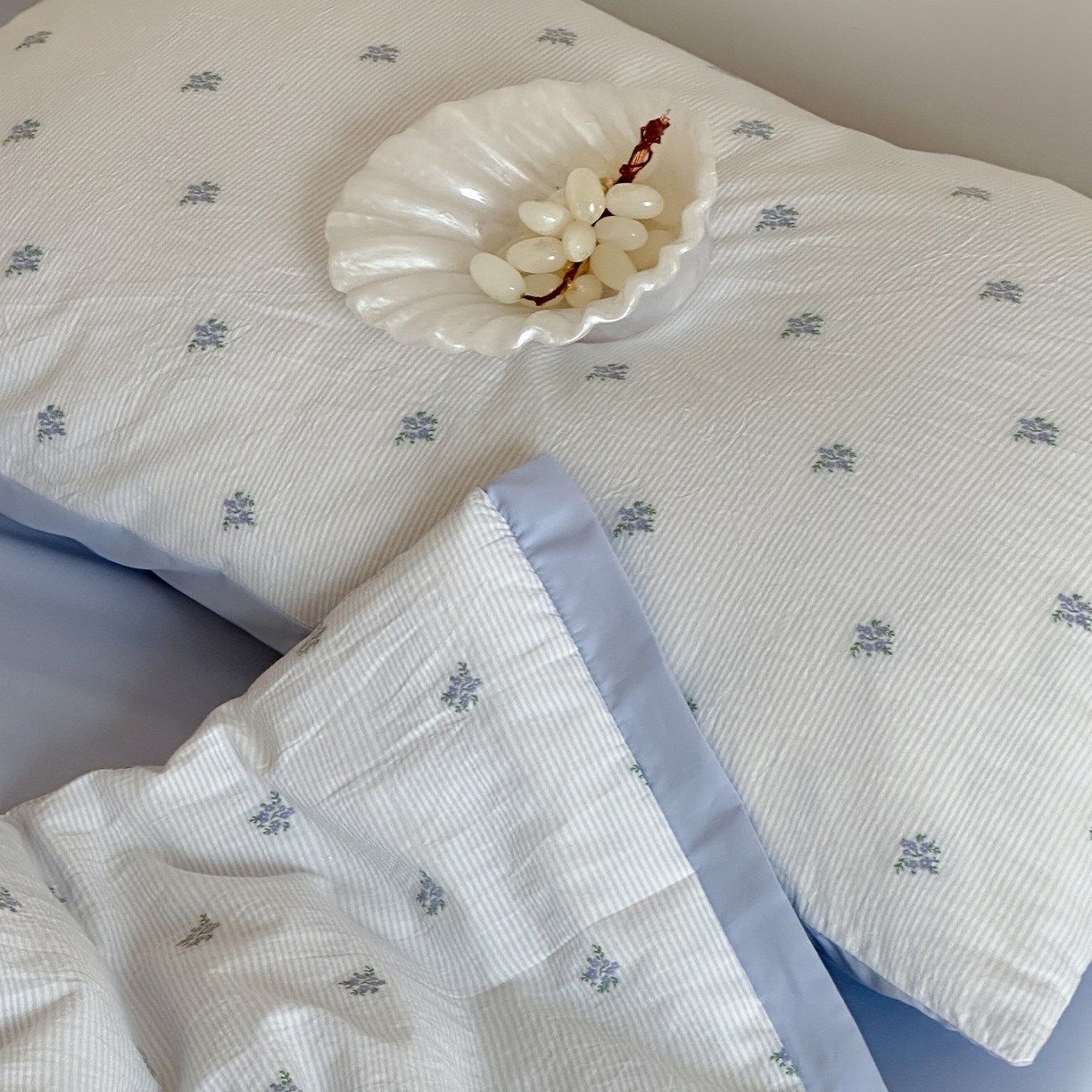 91家纺网 家纺一手货源 找家纺 一加一 2026新款A类全棉水洗立体提花大豆夏被四件套-织光萌宠 棉织花-蓝