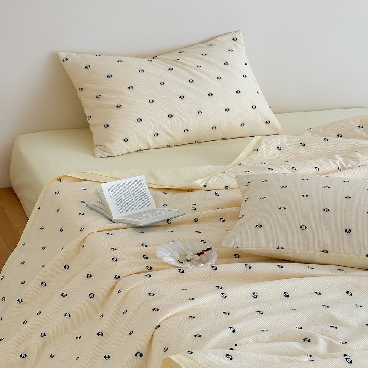 91家纺网 家纺一手货源 找家纺 一加一 2026新款A类全棉水洗立体提花大豆夏被四件套-织光萌宠 棉织小狗-米