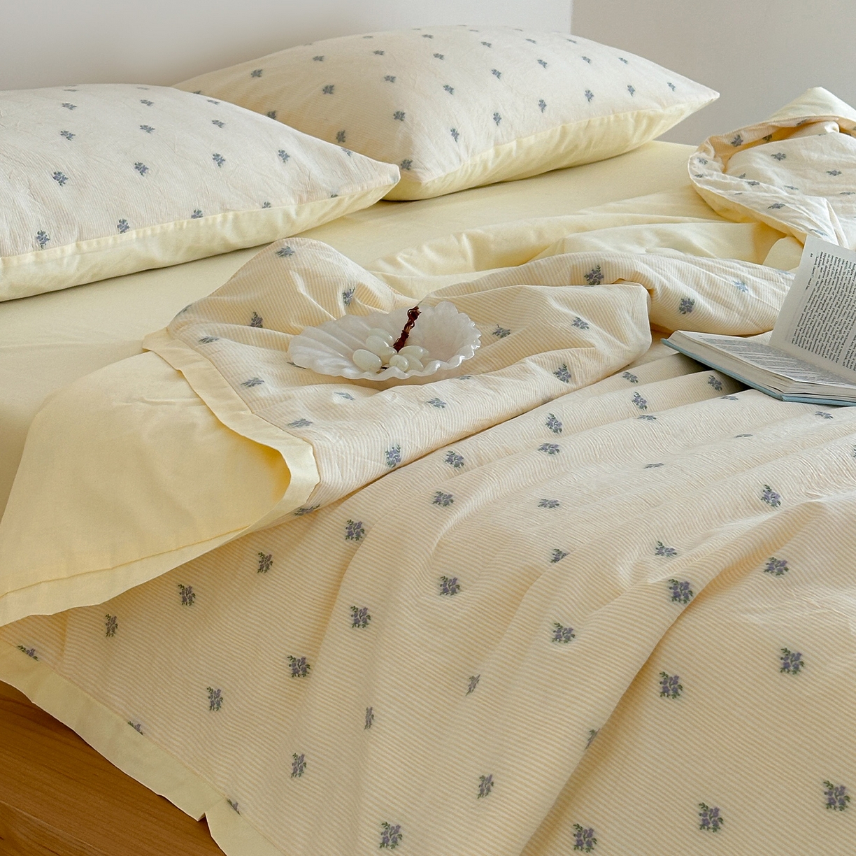 91家纺网 家纺一手货源 找家纺 一加一 2026新款A类全棉水洗立体提花大豆夏被四件套-织光萌宠 棉织花-米