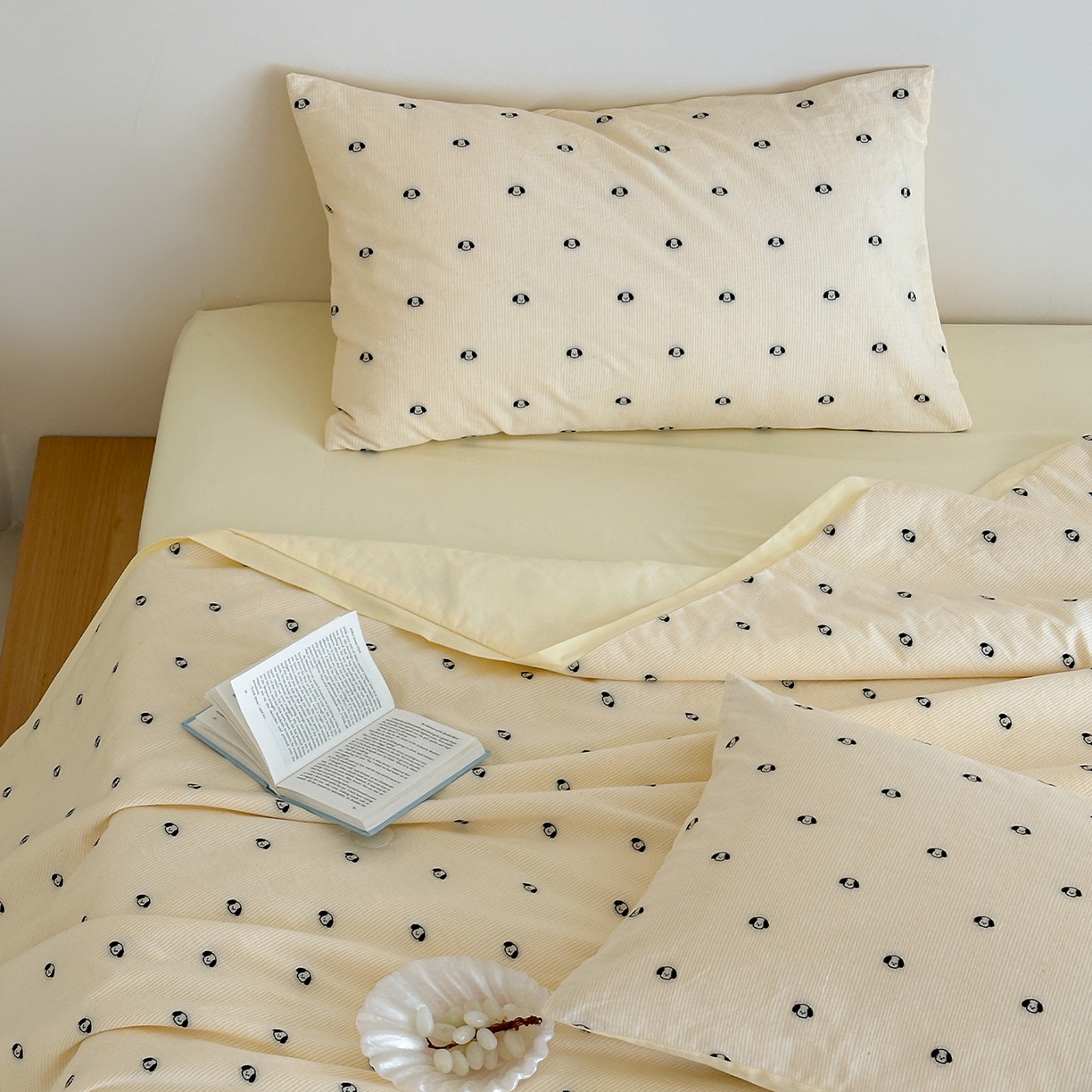 91家纺网 家纺一手货源 找家纺 一加一 2026新款A类全棉水洗立体提花大豆夏被四件套-织光萌宠 棉织小狗-米