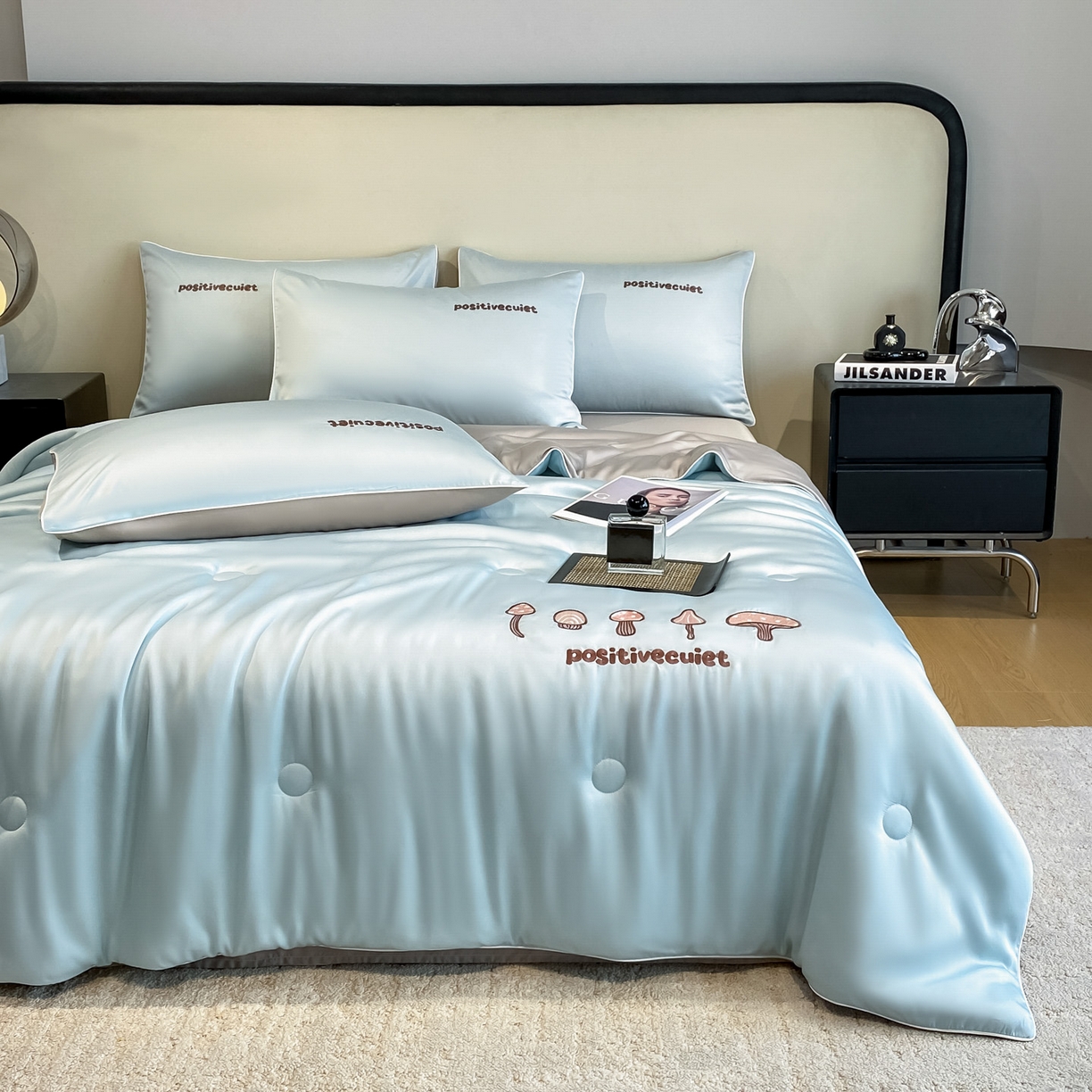 91家纺网 家纺一手货源 找家纺 云棉坊 2026新款水洗真丝滚边刺绣款-蘑菇系列 蘑菇-海盐兰+椰子灰