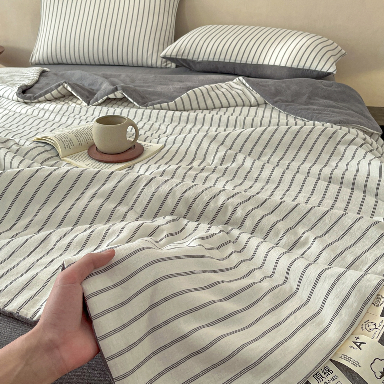 91家纺网 家纺一手货源 找家纺 一加一 2026新款全棉无印超柔水洗色织凉感夏被四件套-日式云柔 冬至白