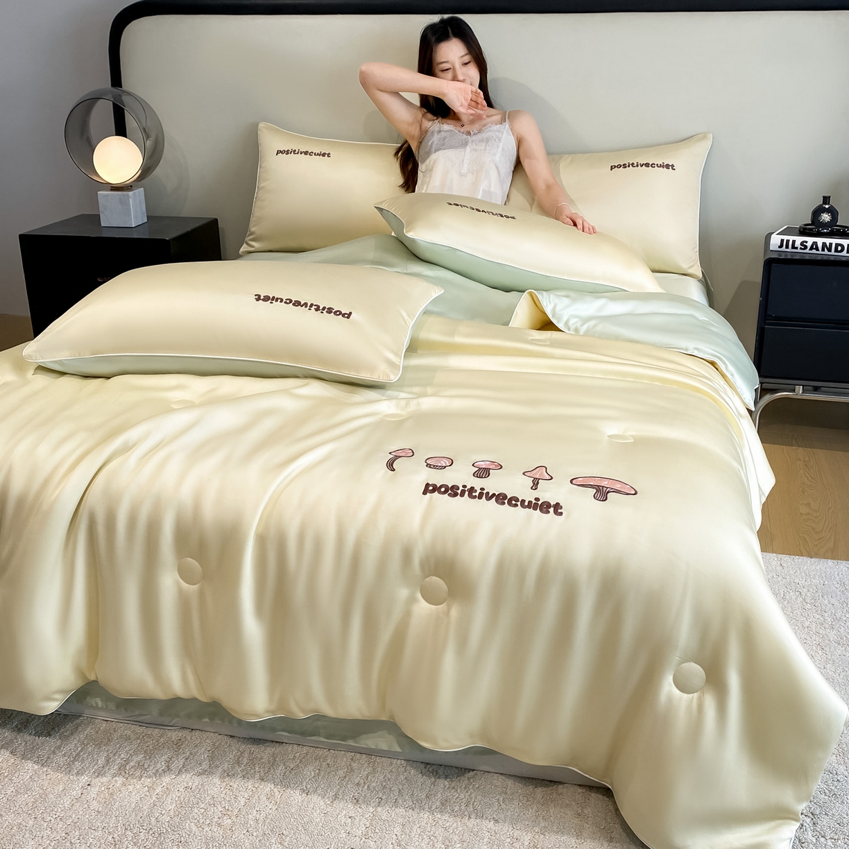 91家纺网 家纺一手货源 找家纺 云棉坊 2026新款水洗真丝滚边刺绣款-蘑菇系列 蘑菇-奶黄+水果清香