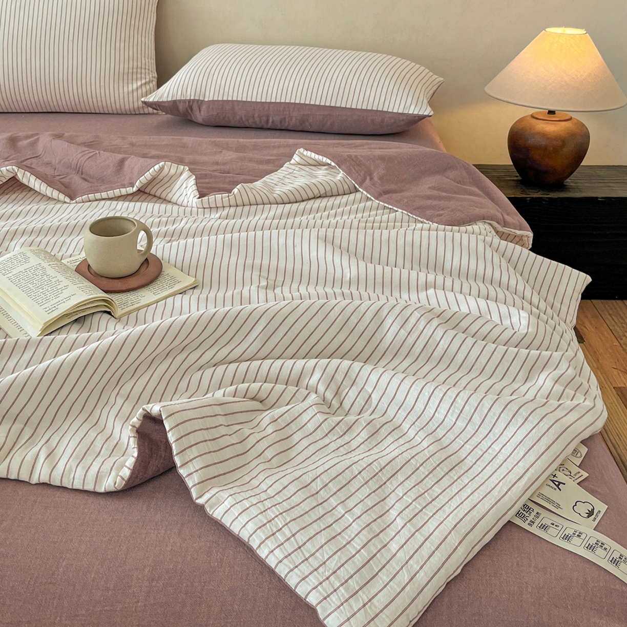 91家纺网 家纺一手货源 找家纺 一加一 2026新款全棉无印超柔水洗色织凉感夏被四件套-日式云柔 秋分白