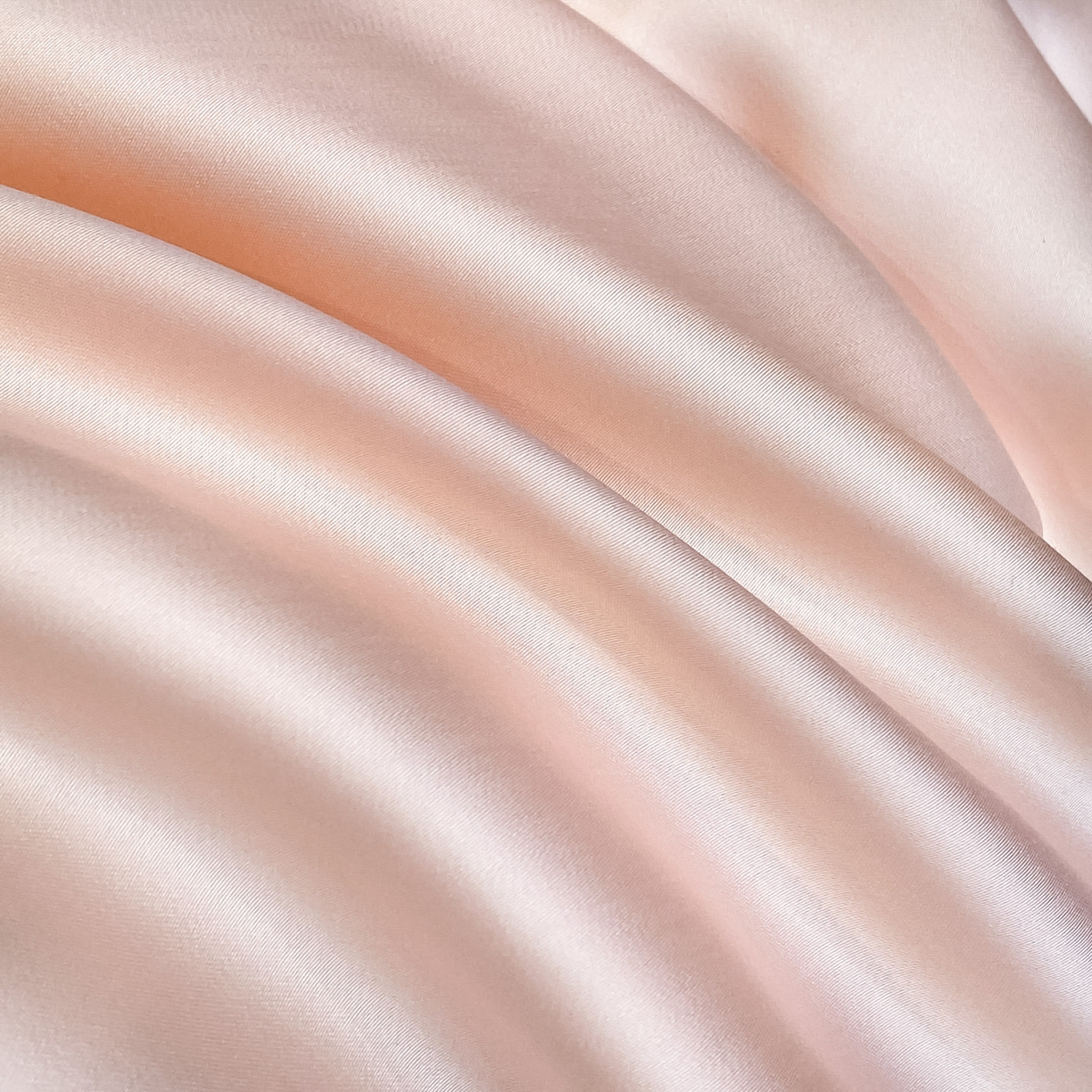 91家纺网 家纺一手货源 找家纺 云棉坊 2026新款水洗真丝滚边刺绣款-蘑菇系列 蘑菇-奶油粉+奶昔白