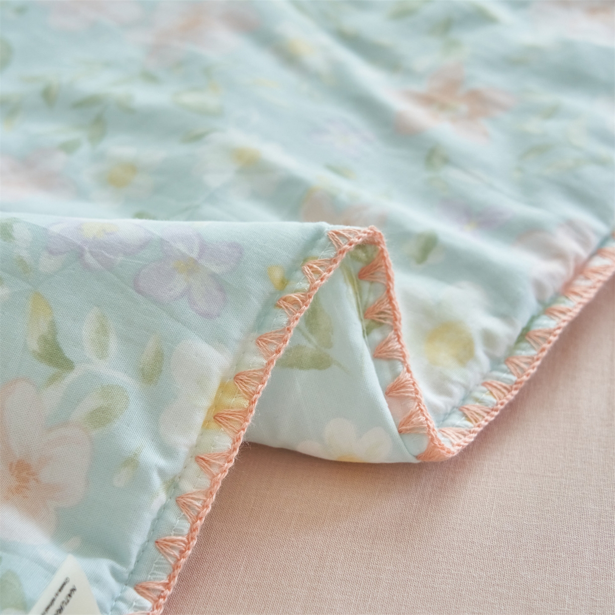 91家纺网 家纺一手货源 找家纺 恬思语家纺 2026春夏全棉双层纱棉花夏被空调被夏凉被四件套贝壳边系列 春晓-绿