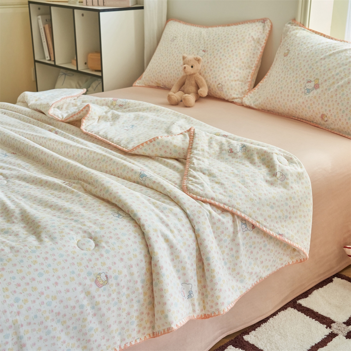 91家纺网 家纺一手货源 找家纺 恬思语家纺 2026春夏全棉双层纱棉花夏被空调被夏凉被四件套贝壳边系列 粉粉猫