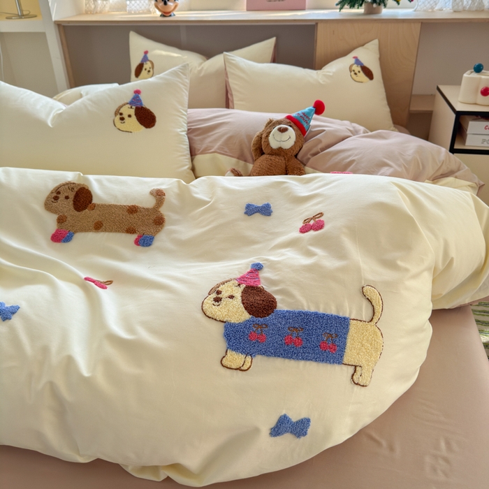 91家纺网 家纺一手货源 找家纺 如意朵 2026新款全棉小清新绣花四件套第一批 狗狗家族