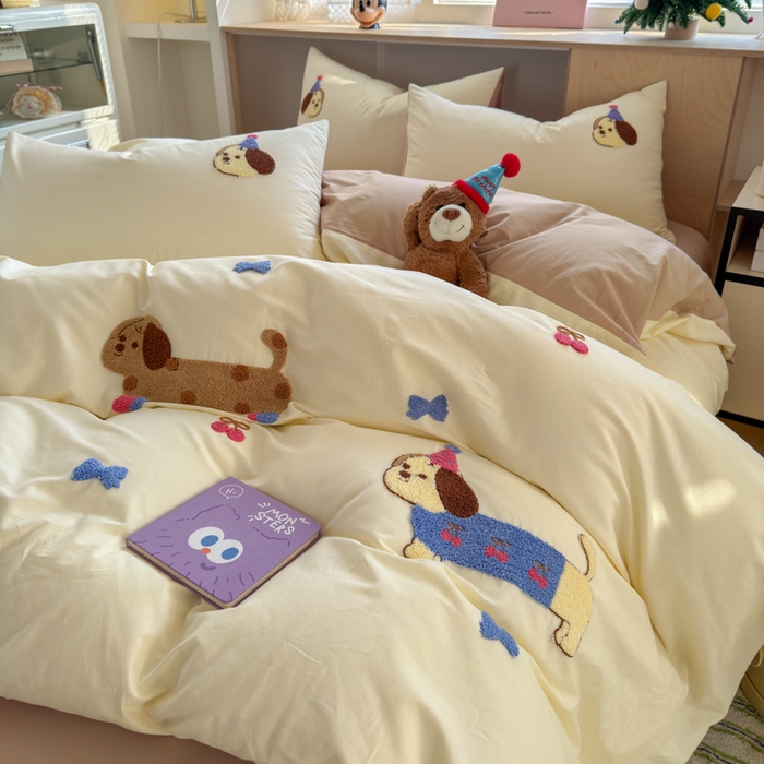 91家纺网 家纺一手货源 找家纺 如意朵 2026新款全棉小清新绣花四件套第一批 狗狗家族