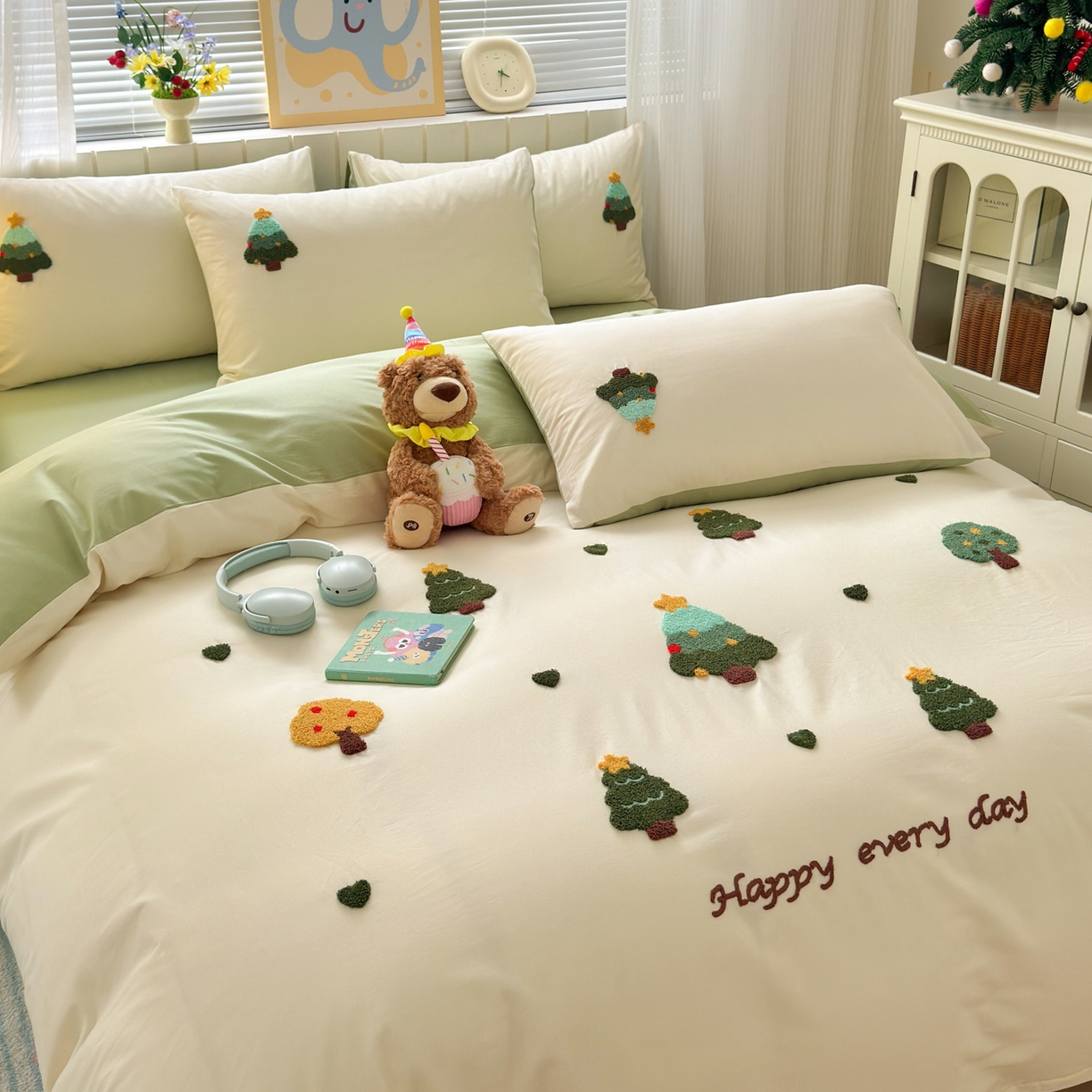 91家纺网 家纺一手货源 找家纺 如意朵 2026新款全棉小清新绣花四件套第一批 快乐森林