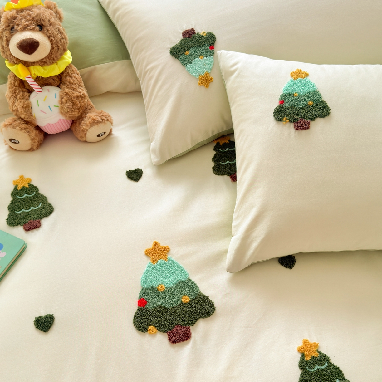 91家纺网 家纺一手货源 找家纺 如意朵 2026新款全棉小清新绣花四件套第一批 快乐森林