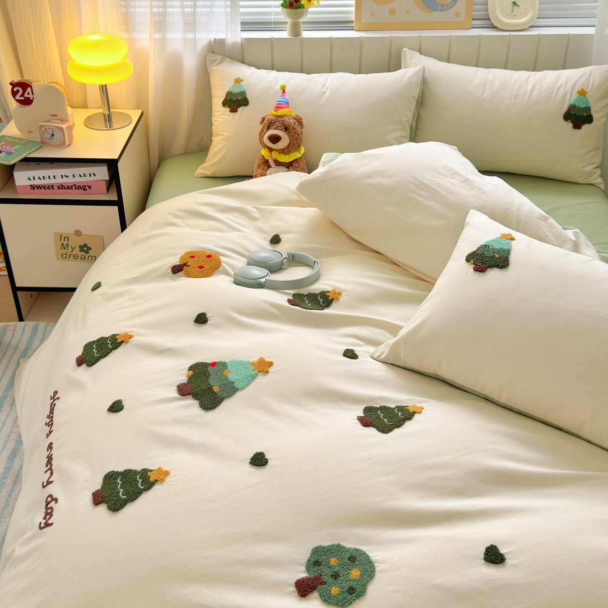 91家纺网 家纺一手货源 找家纺 如意朵 2026新款全棉小清新绣花四件套第一批 快乐森林