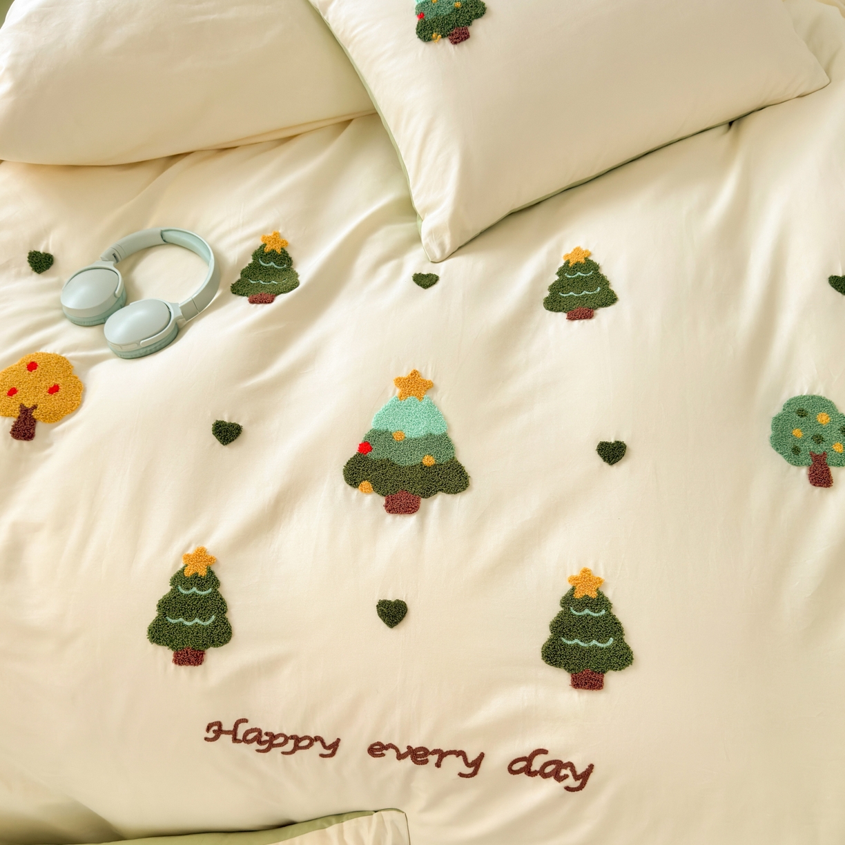 91家纺网 家纺一手货源 找家纺 如意朵 2026新款全棉小清新绣花四件套第一批 快乐森林