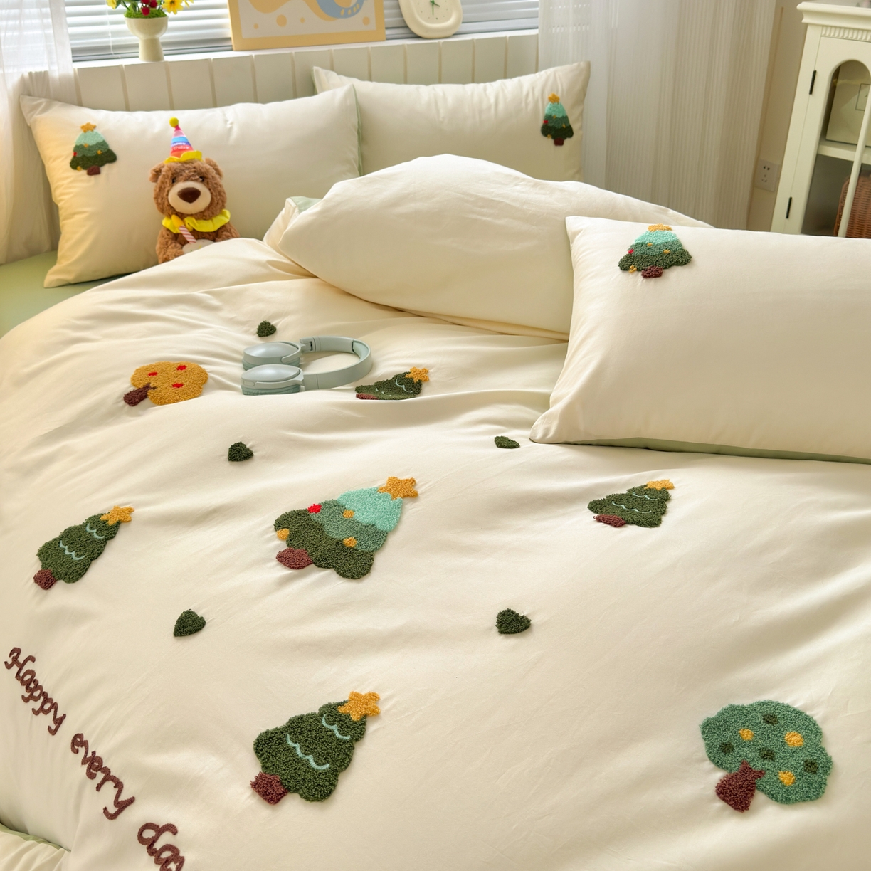 91家纺网 家纺一手货源 找家纺 如意朵 2026新款全棉小清新绣花四件套第一批 快乐森林