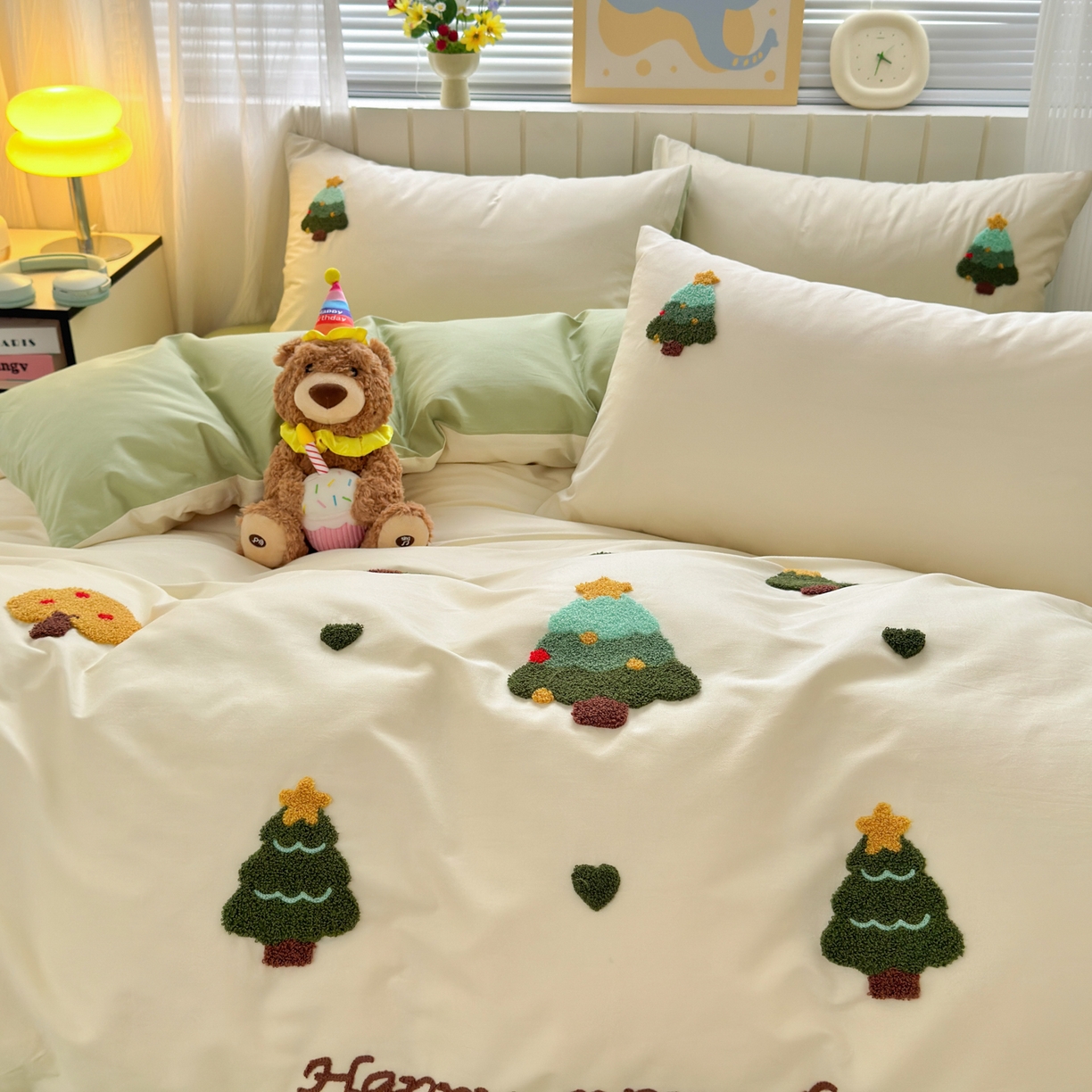 91家纺网 家纺一手货源 找家纺 如意朵 2026新款全棉小清新绣花四件套第一批 快乐森林