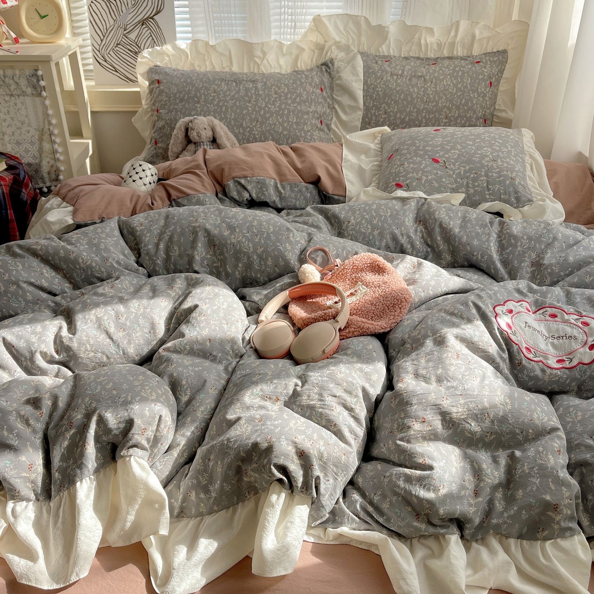圣比熊 2026新款A类云朵棉亲肤四季款刺绣1.8m四件套席床单宿舍绣花1.5米三件套 秘密花园（刺绣款）