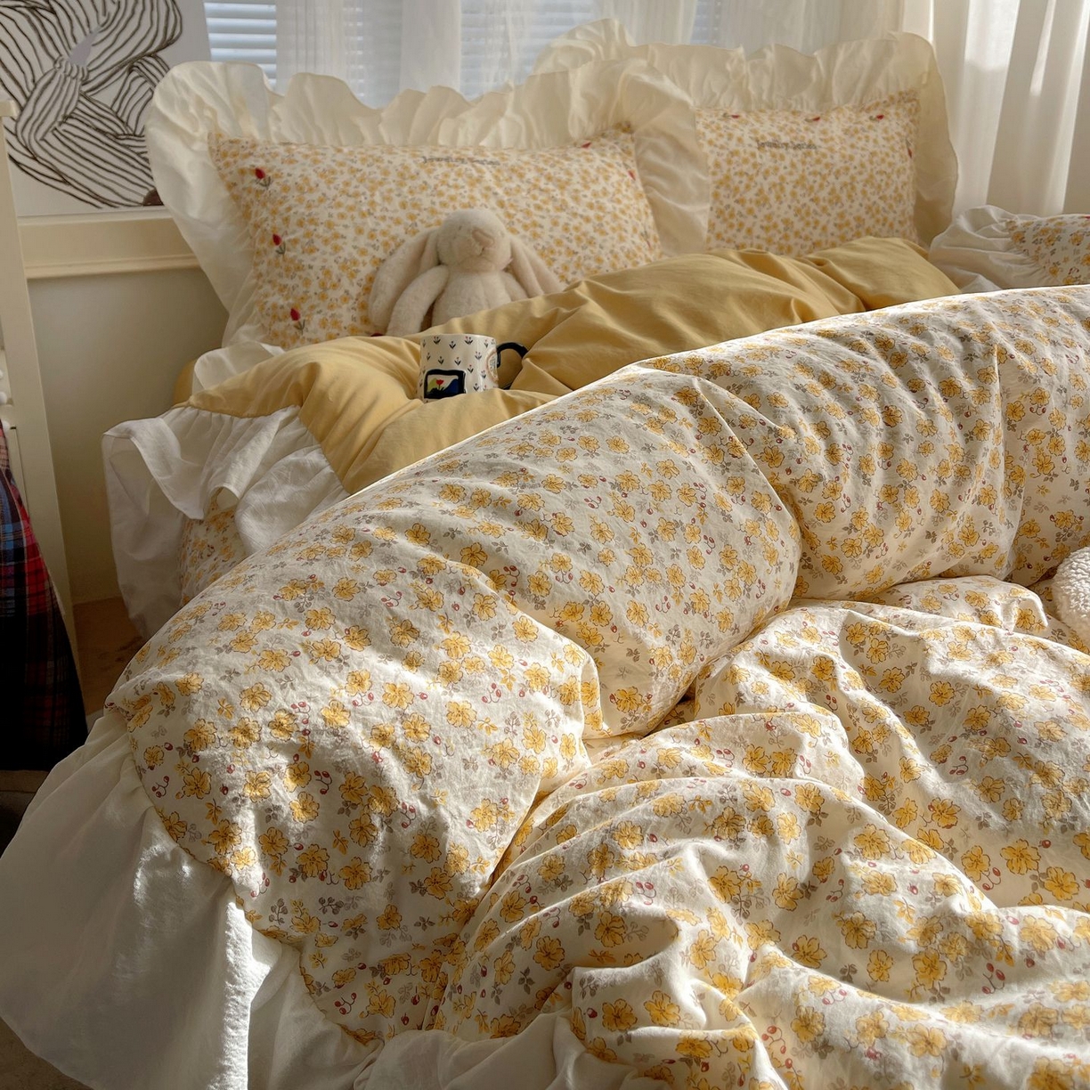 91家纺网 家纺一手货源 找家纺 圣比熊 2026新款A类云朵棉亲肤四季款刺绣1.8m四件套席床单宿舍绣花1.5米三件套 春日暖阳（刺绣款）