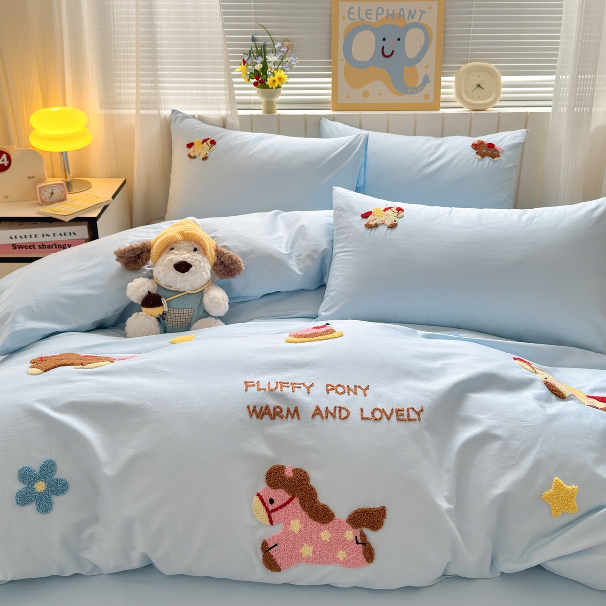 91家纺网 家纺一手货源 找家纺 如意朵 2026新款全棉小清新绣花四件套第一批 快乐小马蓝