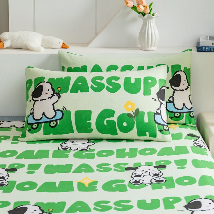 91家纺网 家纺一手货源 找家纺 居美良品 2026新款加厚215克老粗布枕套卡通花卉可做凉席二三件套 滑板狗