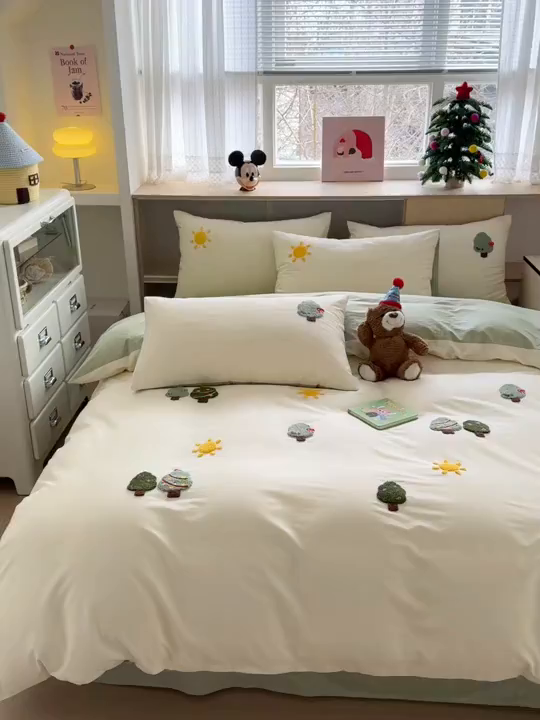 91家纺网 家纺一手货源 找家纺 如意朵 2026新款全棉小清新绣花四件套第一批 美好时光