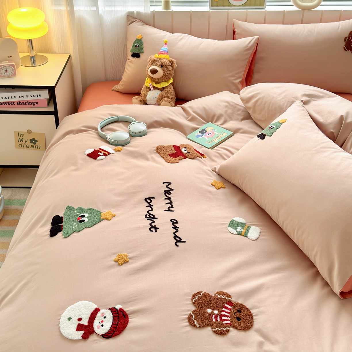 91家纺网 家纺一手货源 找家纺 如意朵 2026新款全棉小清新绣花四件套第一批 梦幻世界