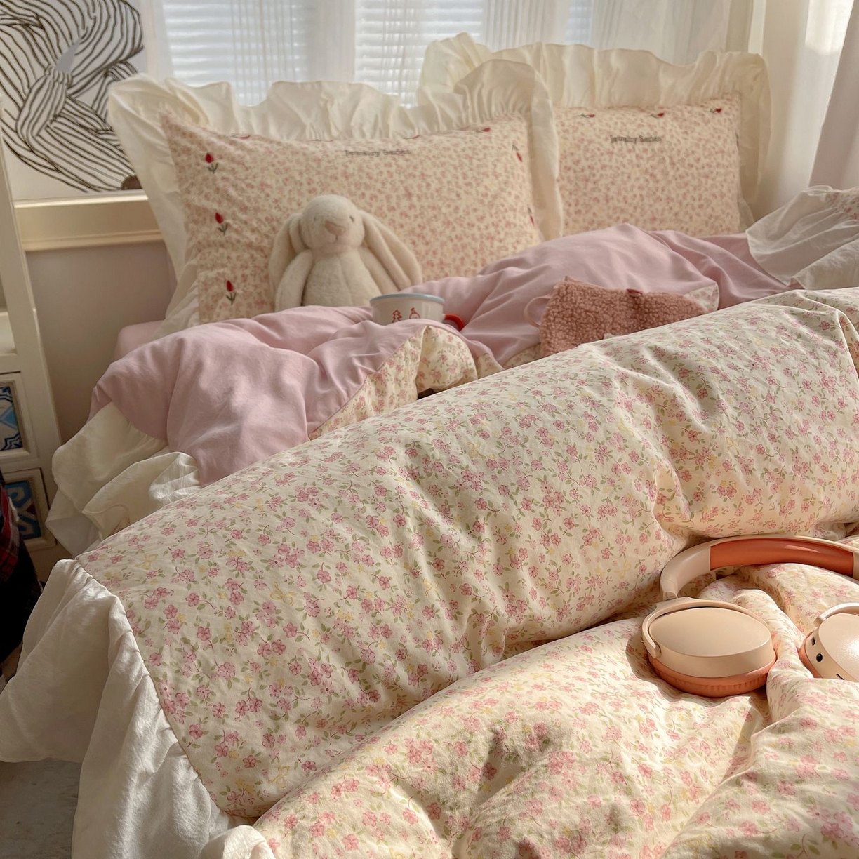 91家纺网 家纺一手货源 找家纺 梦舒羽 2026新款A类云朵棉亲肤四季款刺绣1.8m四件套席床单宿舍绣花1.5米三件套 芊芊花海（刺绣款）