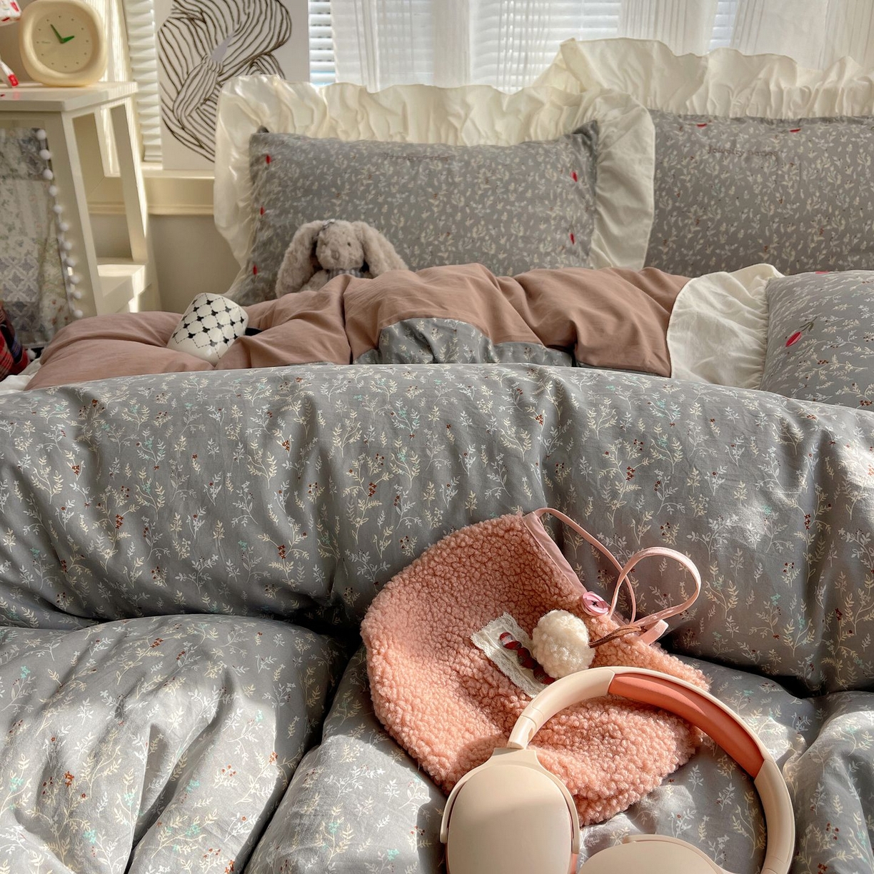 91家纺网 家纺一手货源 找家纺 梦舒羽 2026新款A类云朵棉亲肤四季款刺绣1.8m四件套席床单宿舍绣花1.5米三件套 秘密花园（刺绣款）