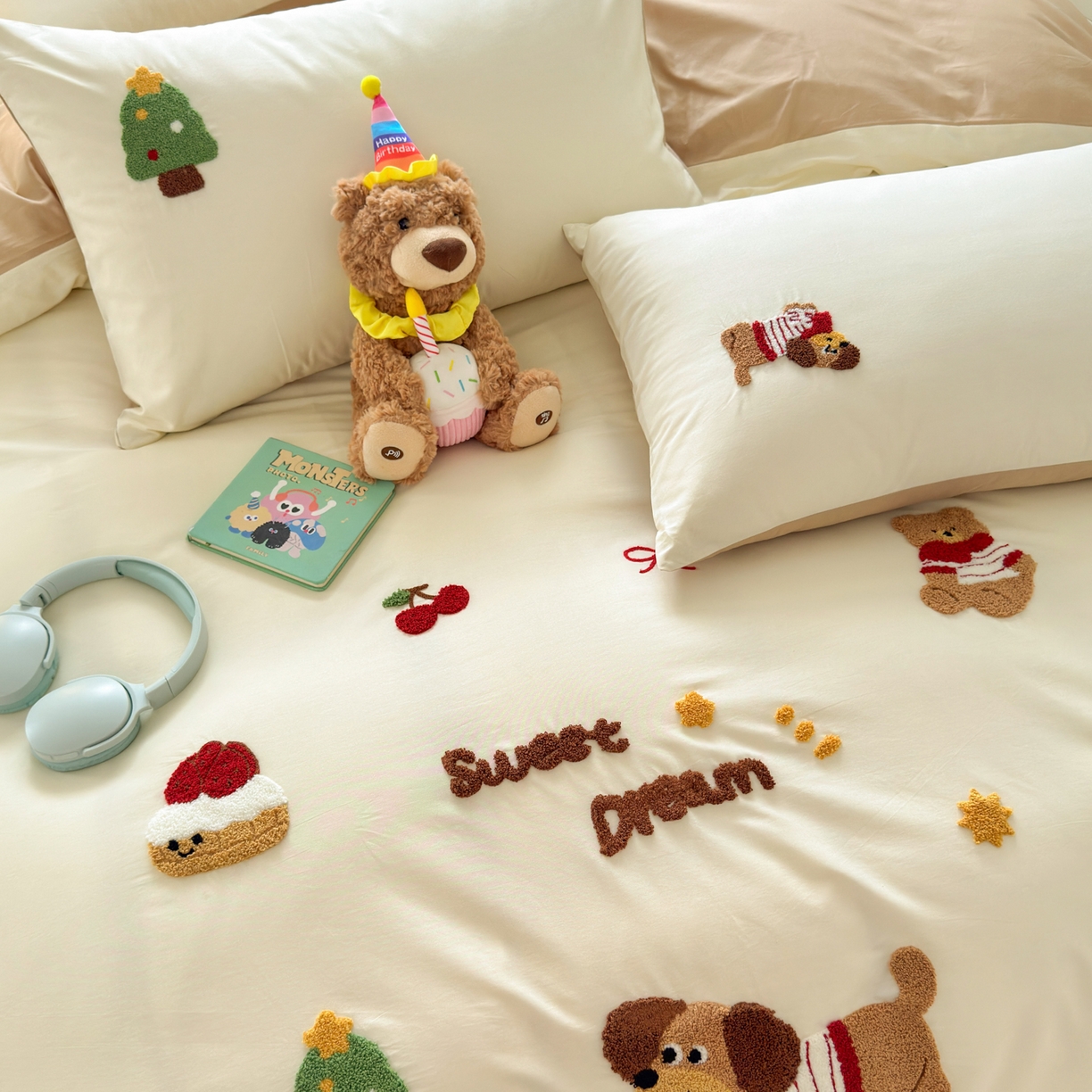 91家纺网 家纺一手货源 找家纺 如意朵 2026新款全棉小清新绣花四件套第一批 梦想狗狗