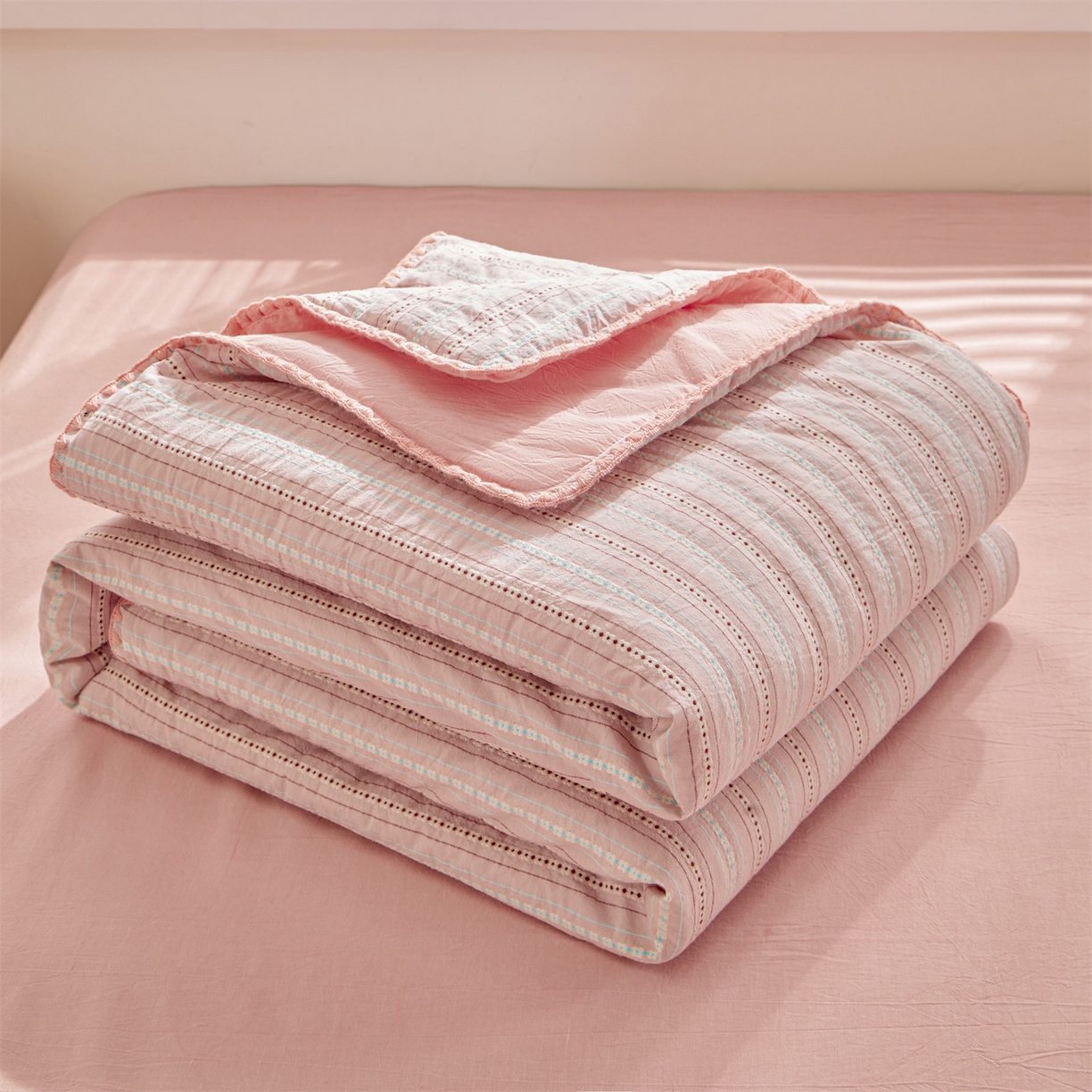 91家纺网 家纺一手货源 找家纺 （总）恬思语家纺 2026春夏新款全棉纯棉色织大提花贝壳边棉花夏被夏凉被空调被丽彩