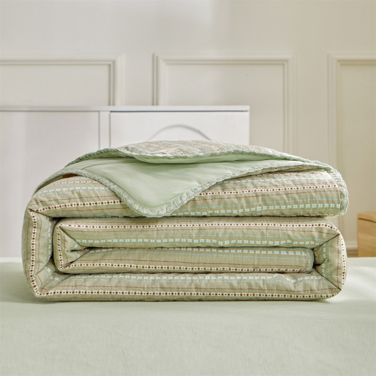 91家纺网 家纺一手货源 找家纺 恬思语家纺 2026春夏新款全棉纯棉色织大提花贝壳边棉花夏被夏凉被空调被丽彩 丽彩-绿