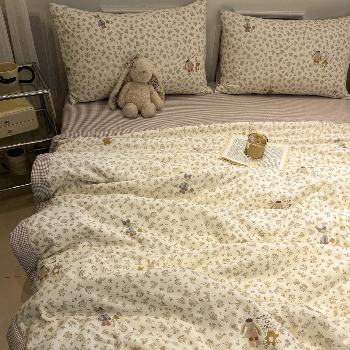 91家纺网 家纺一手货源 找家纺 一加一 2026新款雅棉活性印花大豆夏被四件套 夏凉被空调被 午后时光